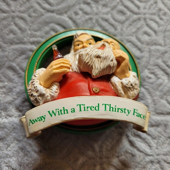 🎅Vintage 1993 COCA-COLA Santa Christmas Ornament - Picture 4 of 11